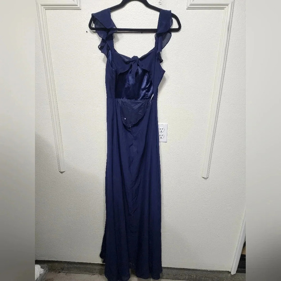 Lulu's Sweetest Entrance Navy Blue Ruffled Tie-Back Maxi Dress M Wedding Party - Picture 10 of 11
